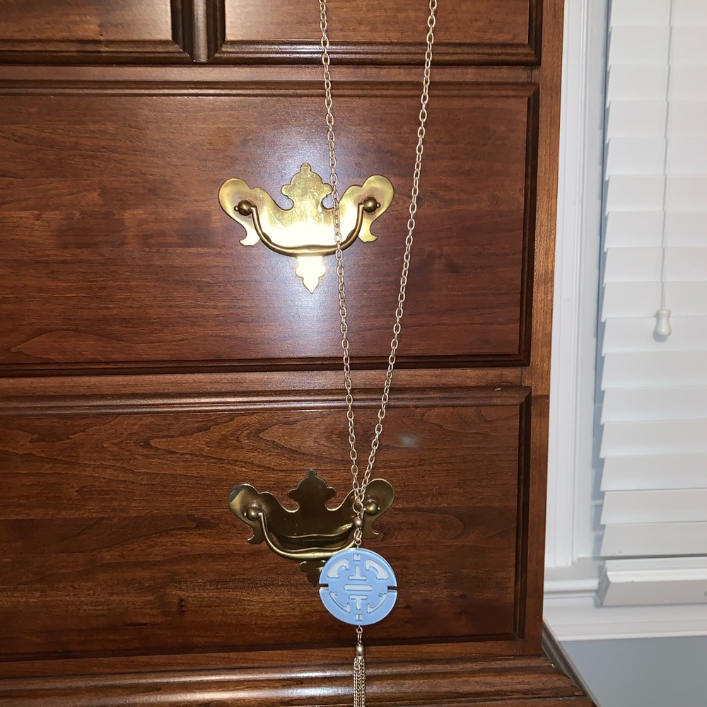 blue long necklace!